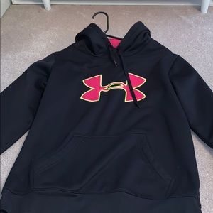 Never worn Under Armour Sweatshirt